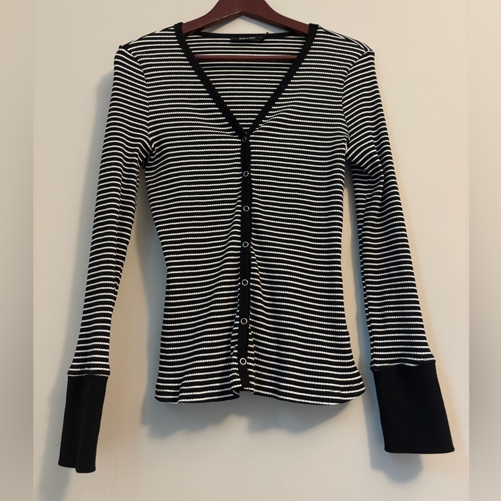 Doe&Rae, Black White Repeating Stripe Cardigan Tee, Snap Button Up Long Sleeve L